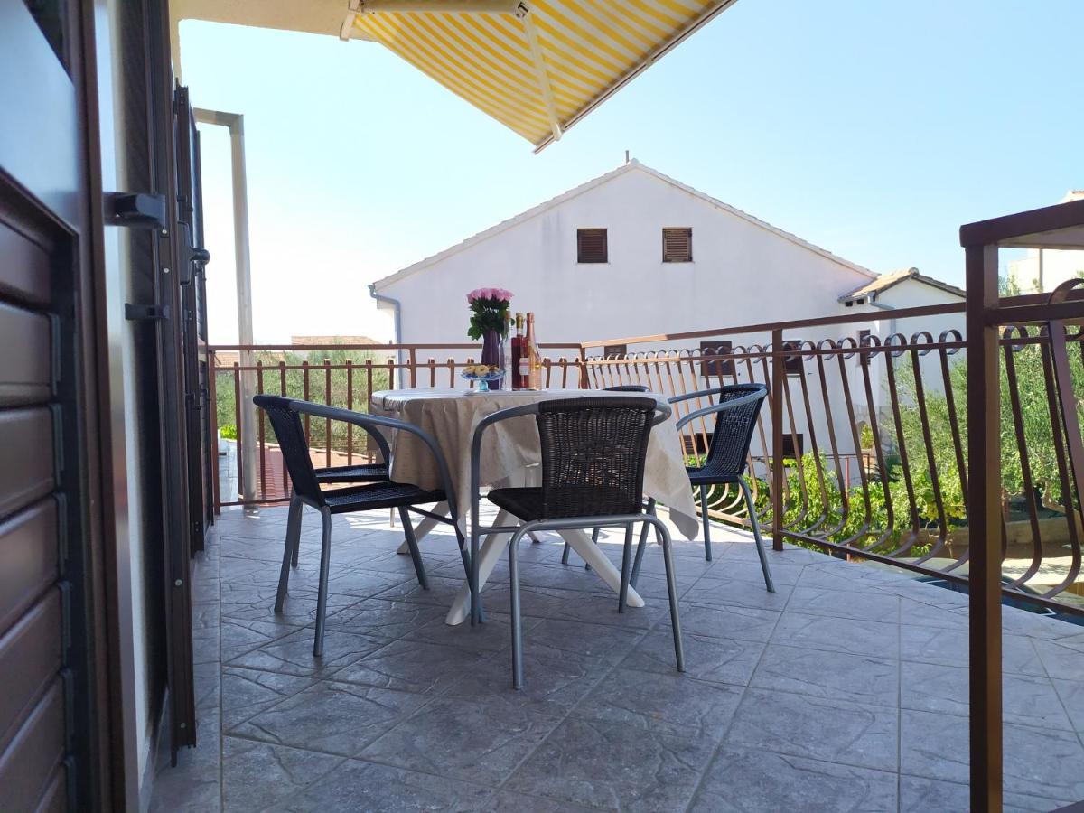 Apartments Samodol Vodice Exterior photo
