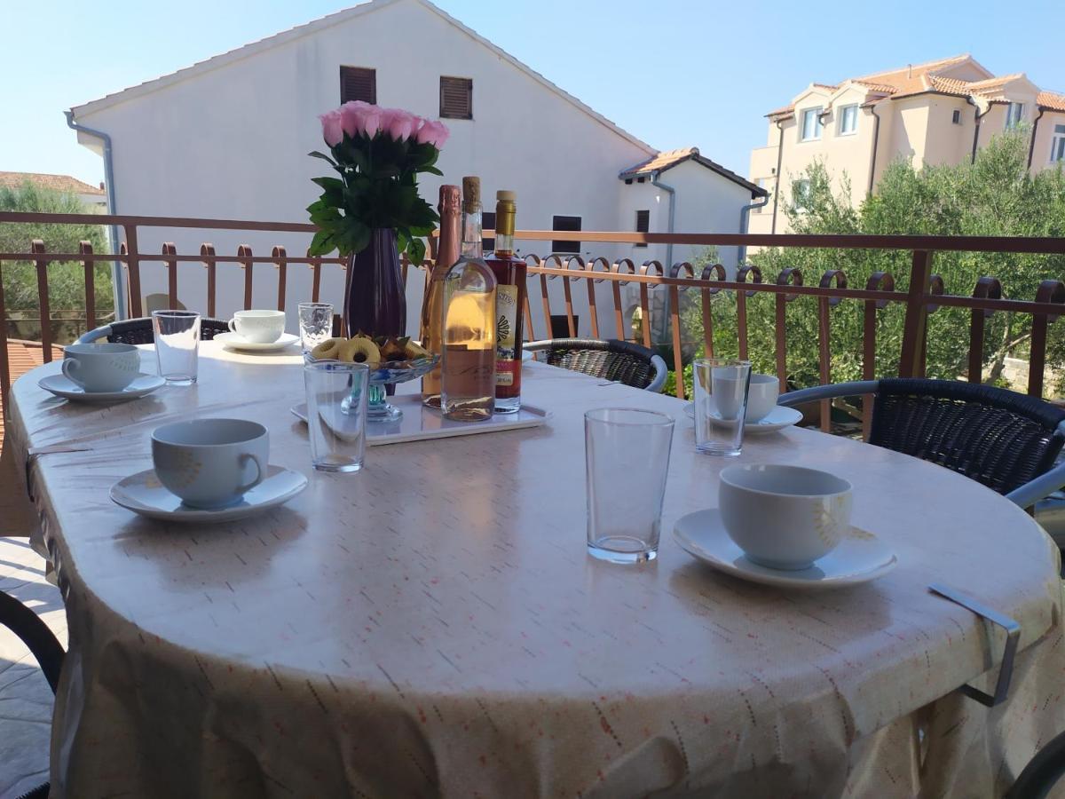 Apartments Samodol Vodice Exterior photo